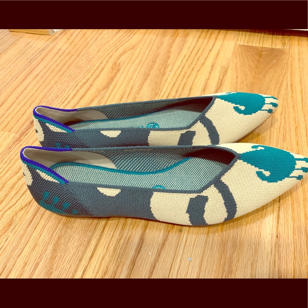 Rothy’s the point moroccan green flats in size 10